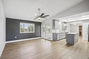 W Blue Bonnet Dr-S2905-010.jpg