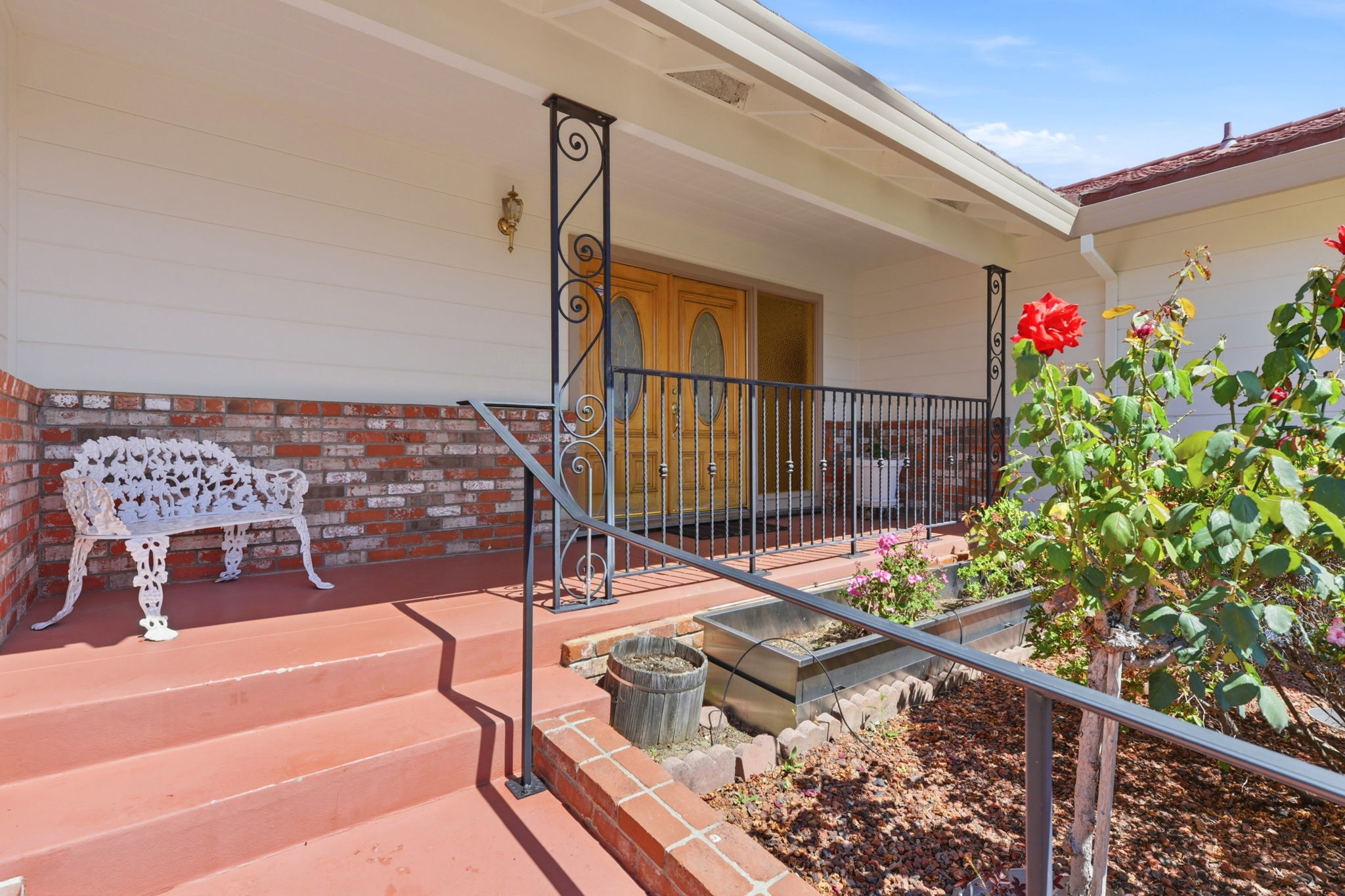 004_F8_1284 Encina Dr