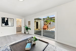 025_F8_1284 Encina Dr