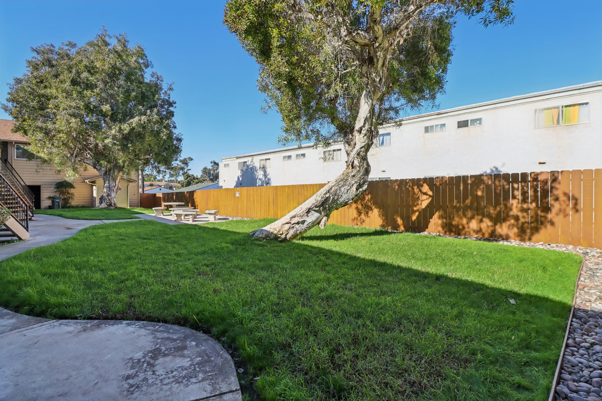 Holly Ave-S1501-005.jpg