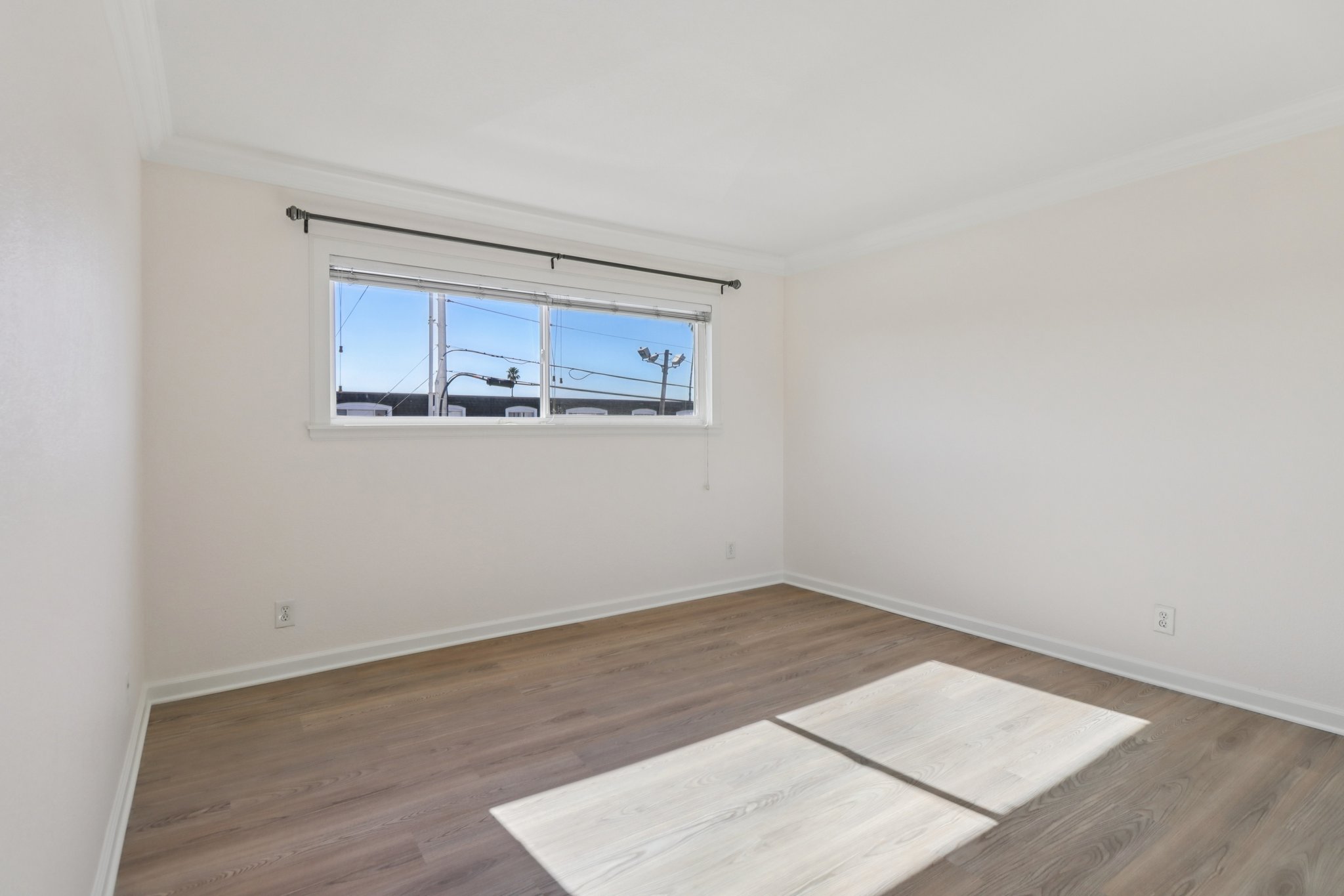 Holly Ave-S1501-018.jpg