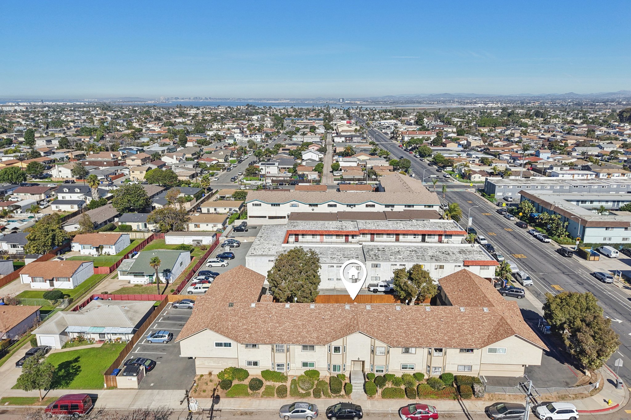 Holly Ave-S1601-004.jpg