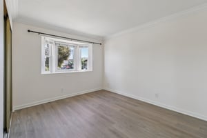 Holly Ave-S1501-023.jpg