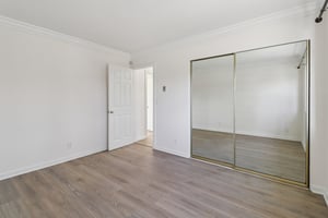 Holly Ave-S1501-025.jpg