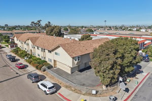 Holly Ave-S1601-007.jpg