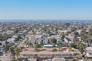 Holly Ave-S1601-009.jpg
