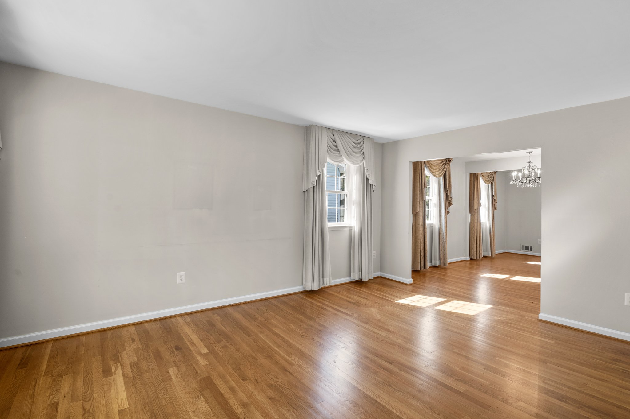 Living/Dining Room