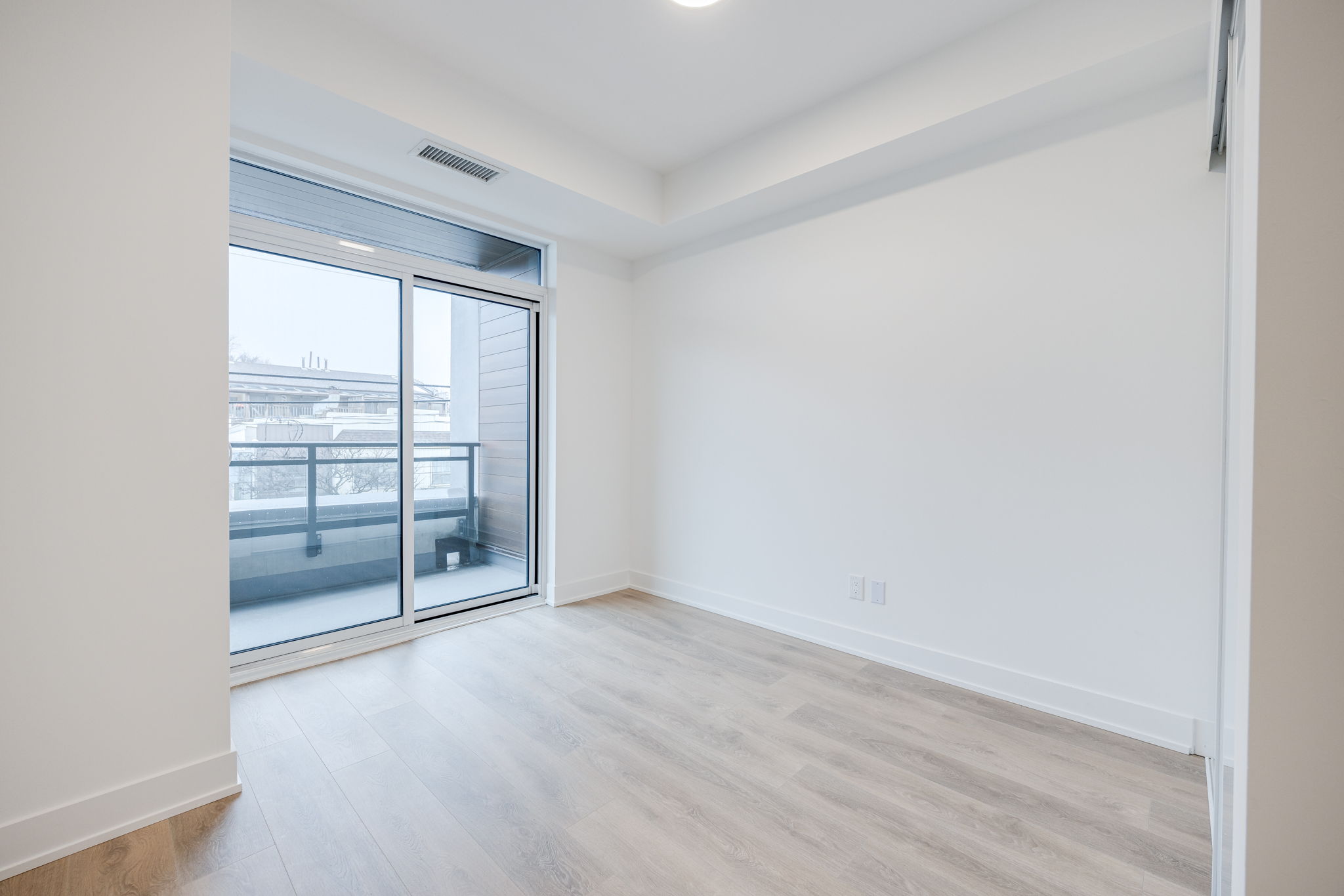Toronto property showcase — delivered property photograph 10