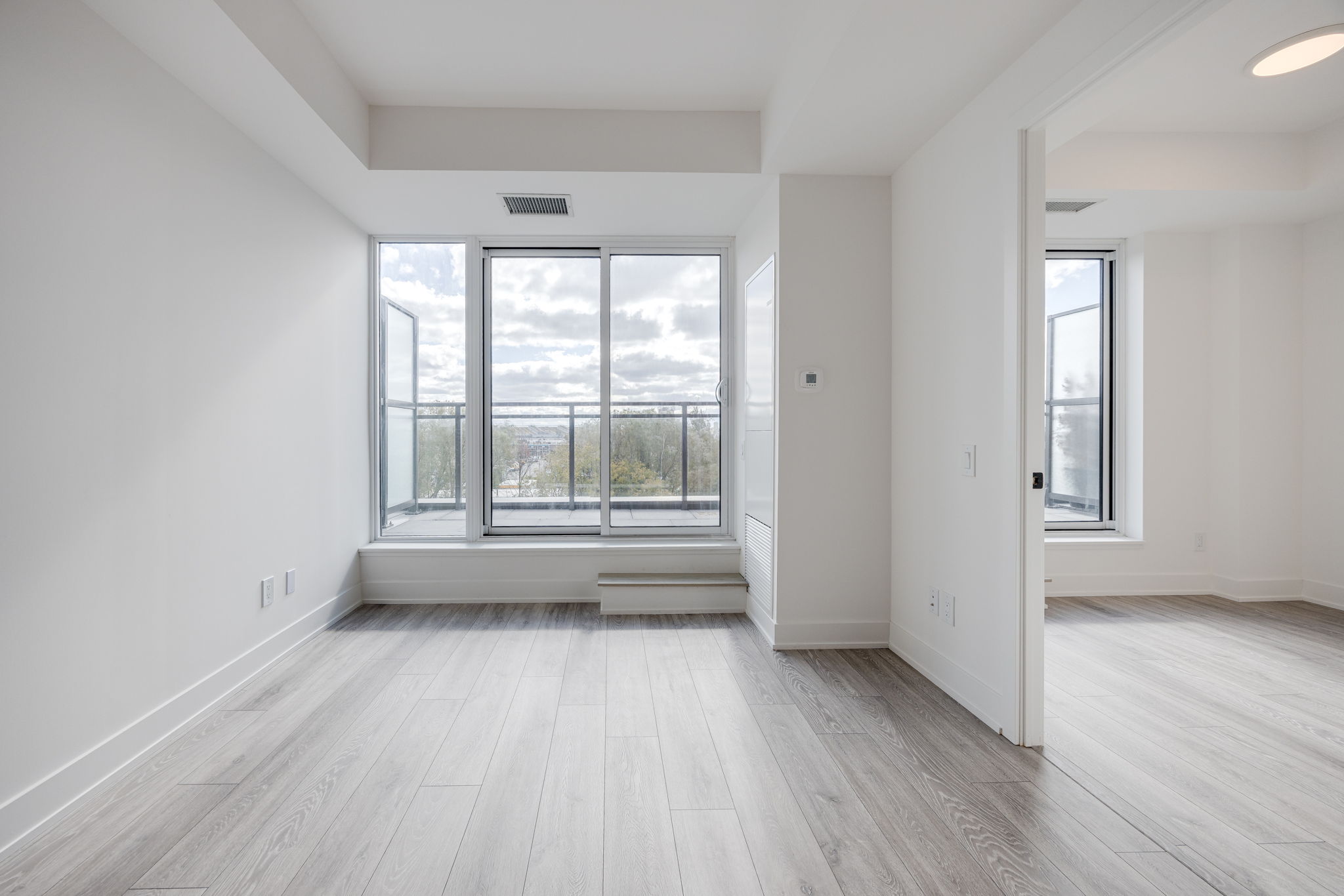 Toronto property showcase — delivered property photograph 13