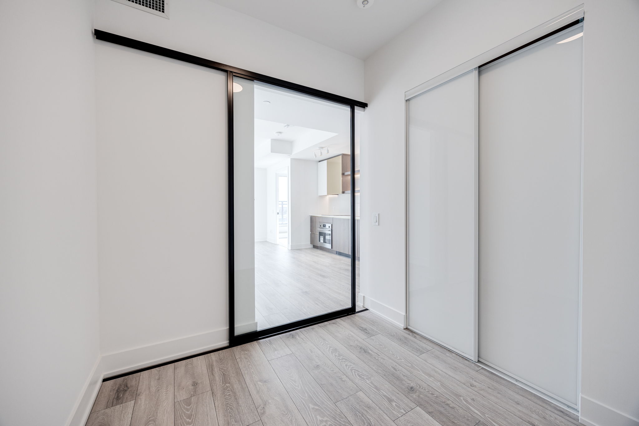 Toronto property showcase — delivered property photograph 20