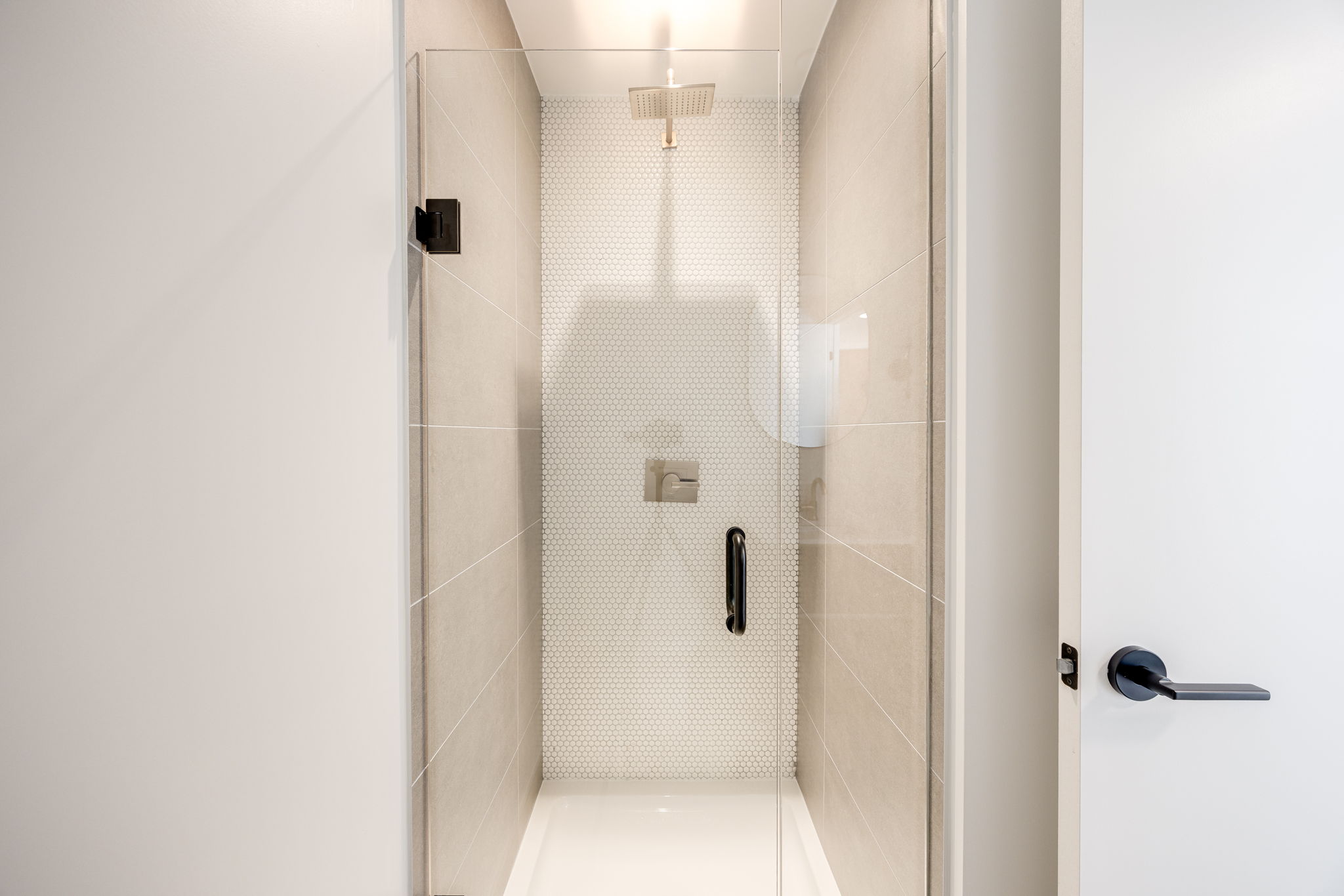 Toronto property showcase — delivered property photograph 22