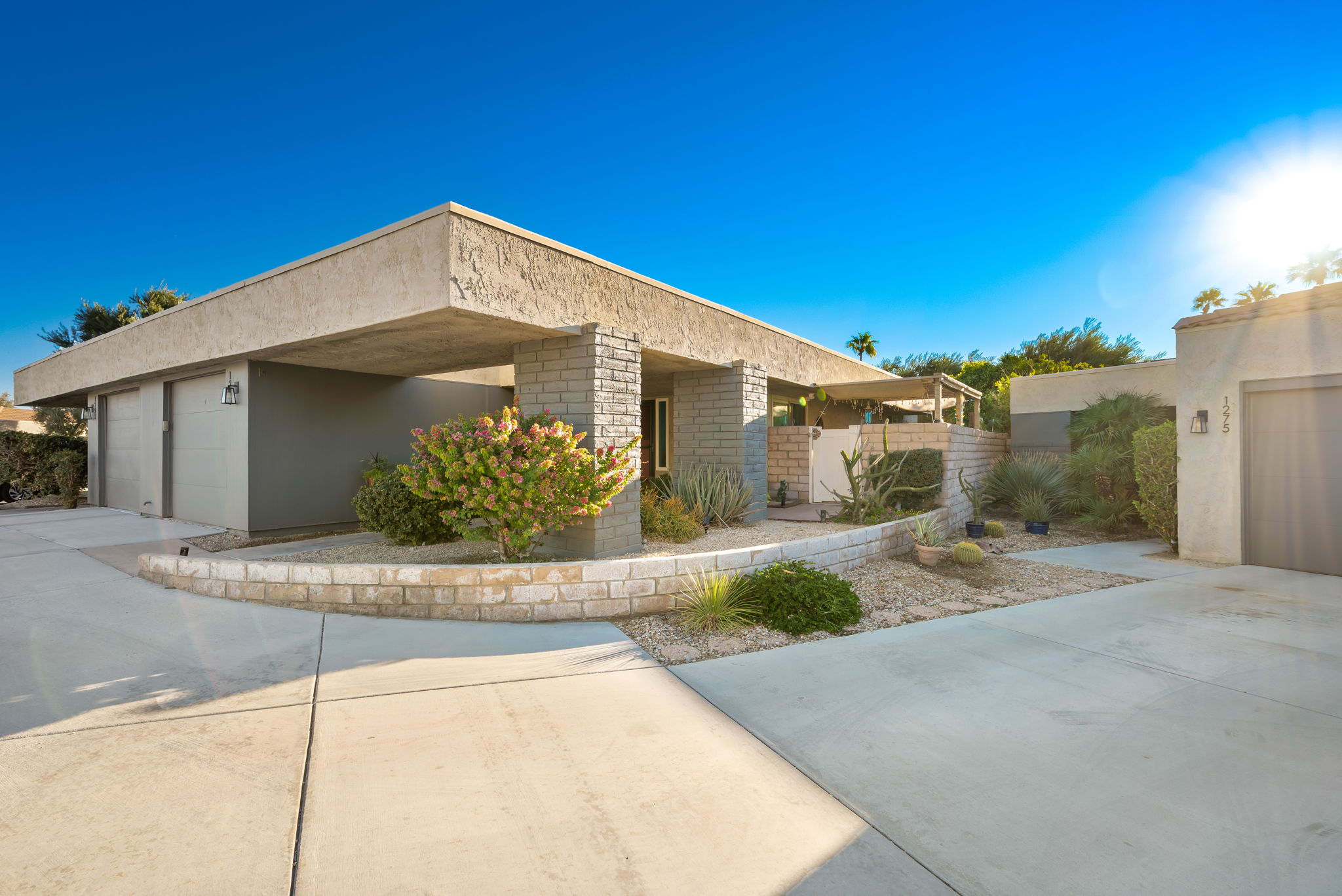 1285 Sunflower Cir N, Palm Springs, CA 92262, USA Photo 4