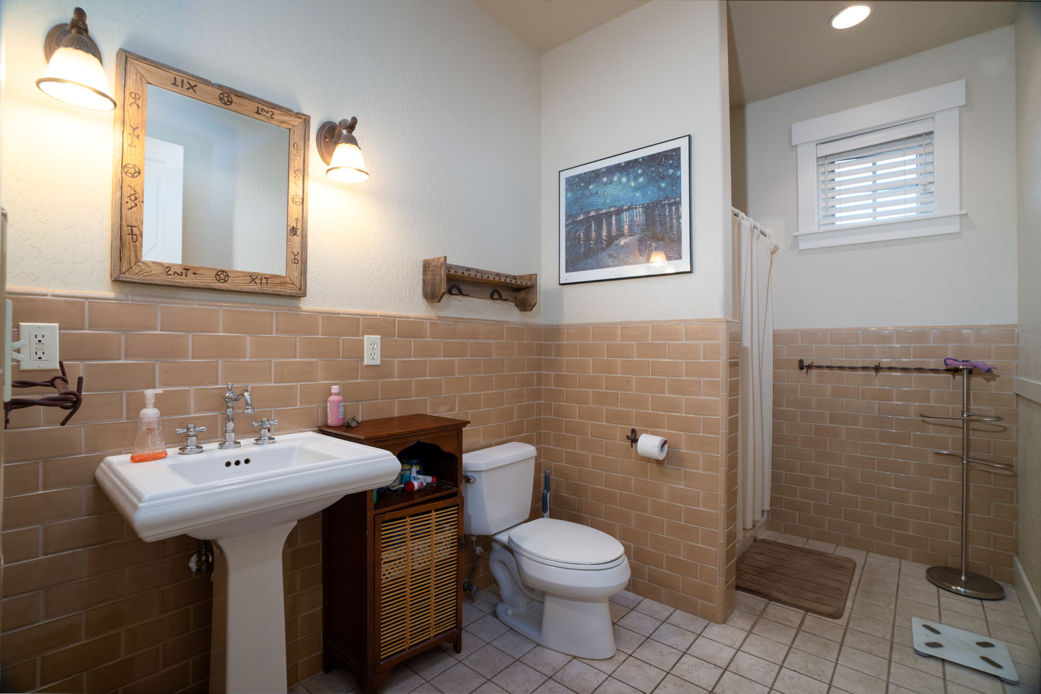 Barn Bathroom