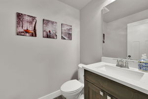  Photo 35