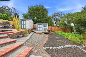  Photo 45