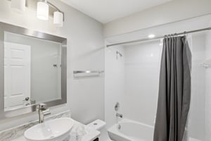Devonshire Lakes Cir-S0908-022.jpg