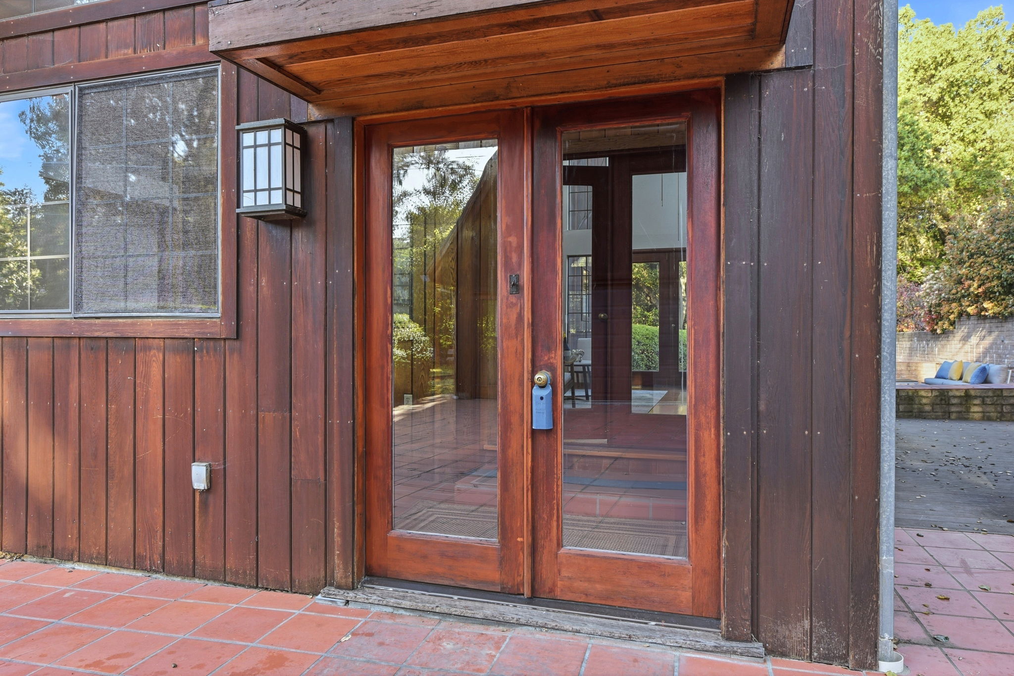 004_F8_12861 Foothill Ln