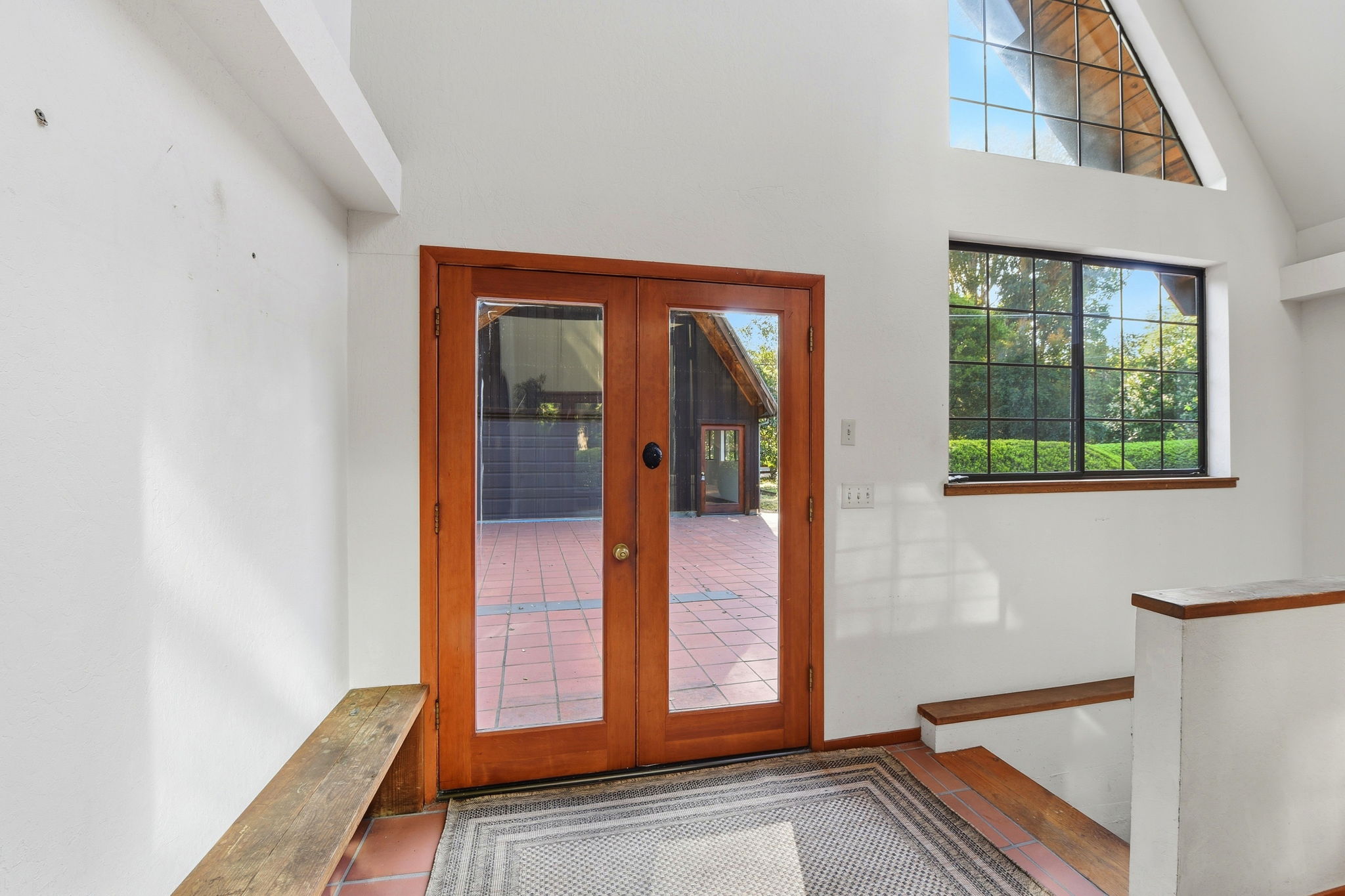 006_F8_12861 Foothill Ln