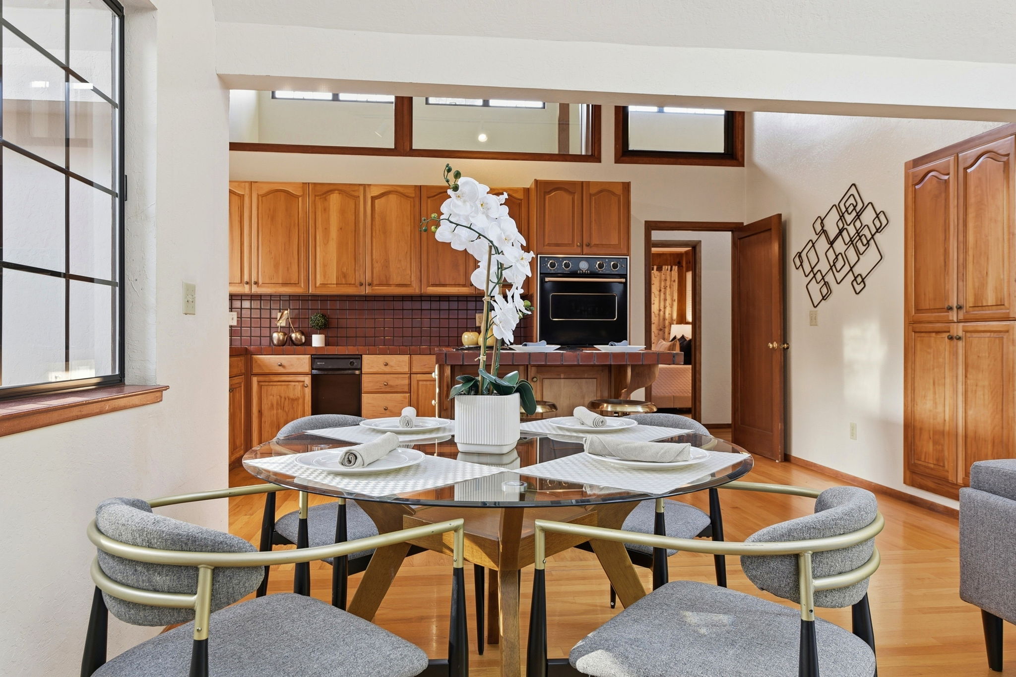 020_F8_12861 Foothill Ln