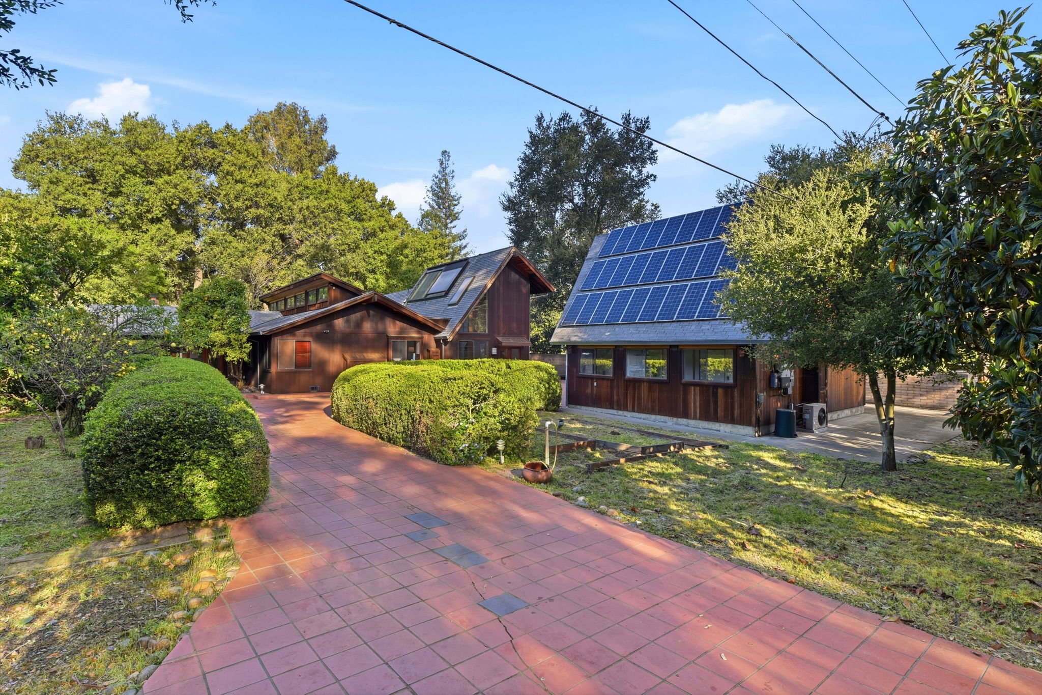 042_F8_12861 Foothill Ln