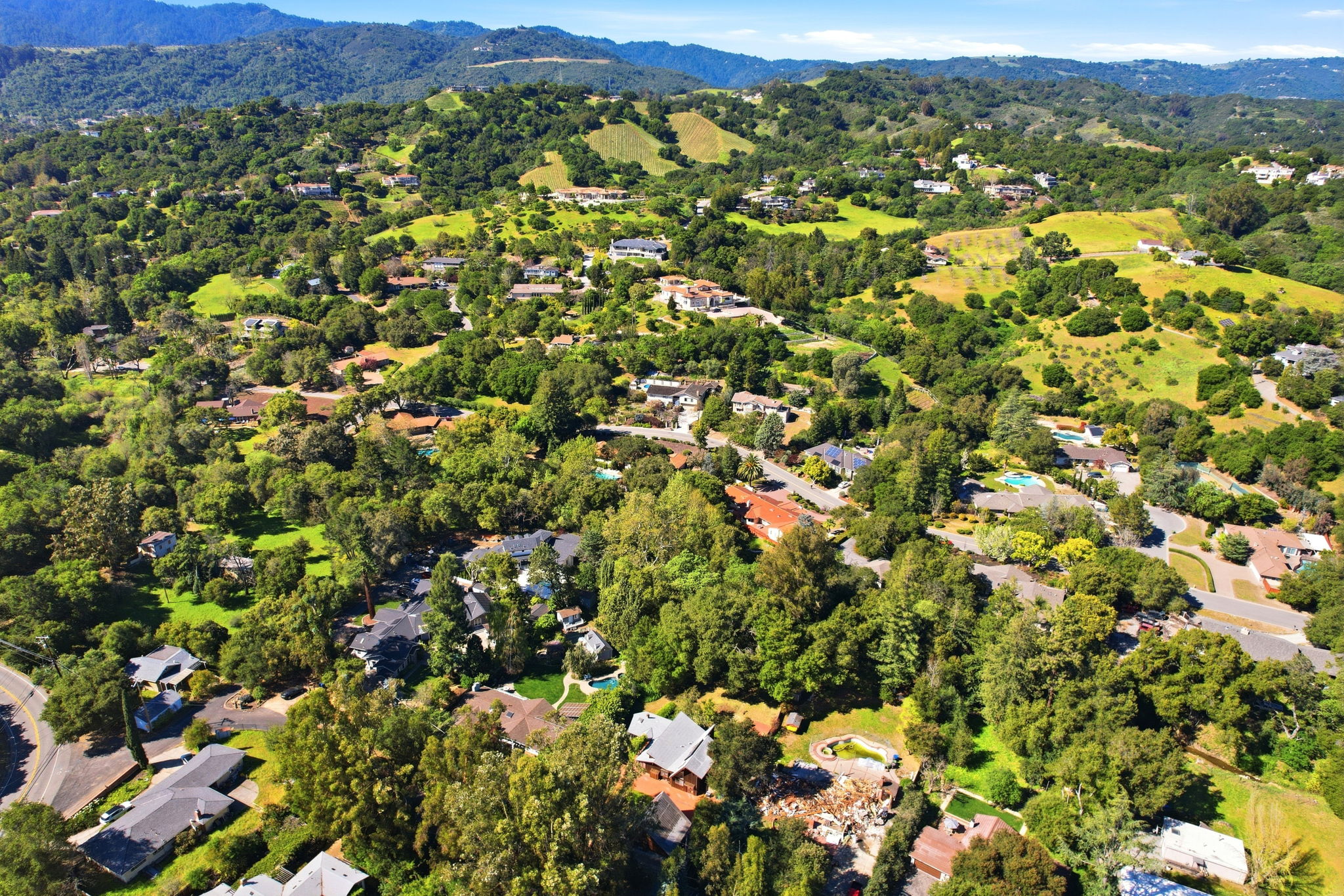 012_F8_AERIAL_12861 Foothill Ln
