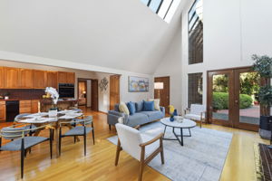 007_F8_12861 Foothill Ln