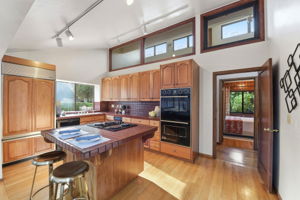 015_F8_12861 Foothill Ln