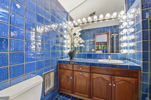 029_F8_12861 Foothill Ln