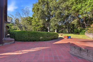 041_F8_12861 Foothill Ln