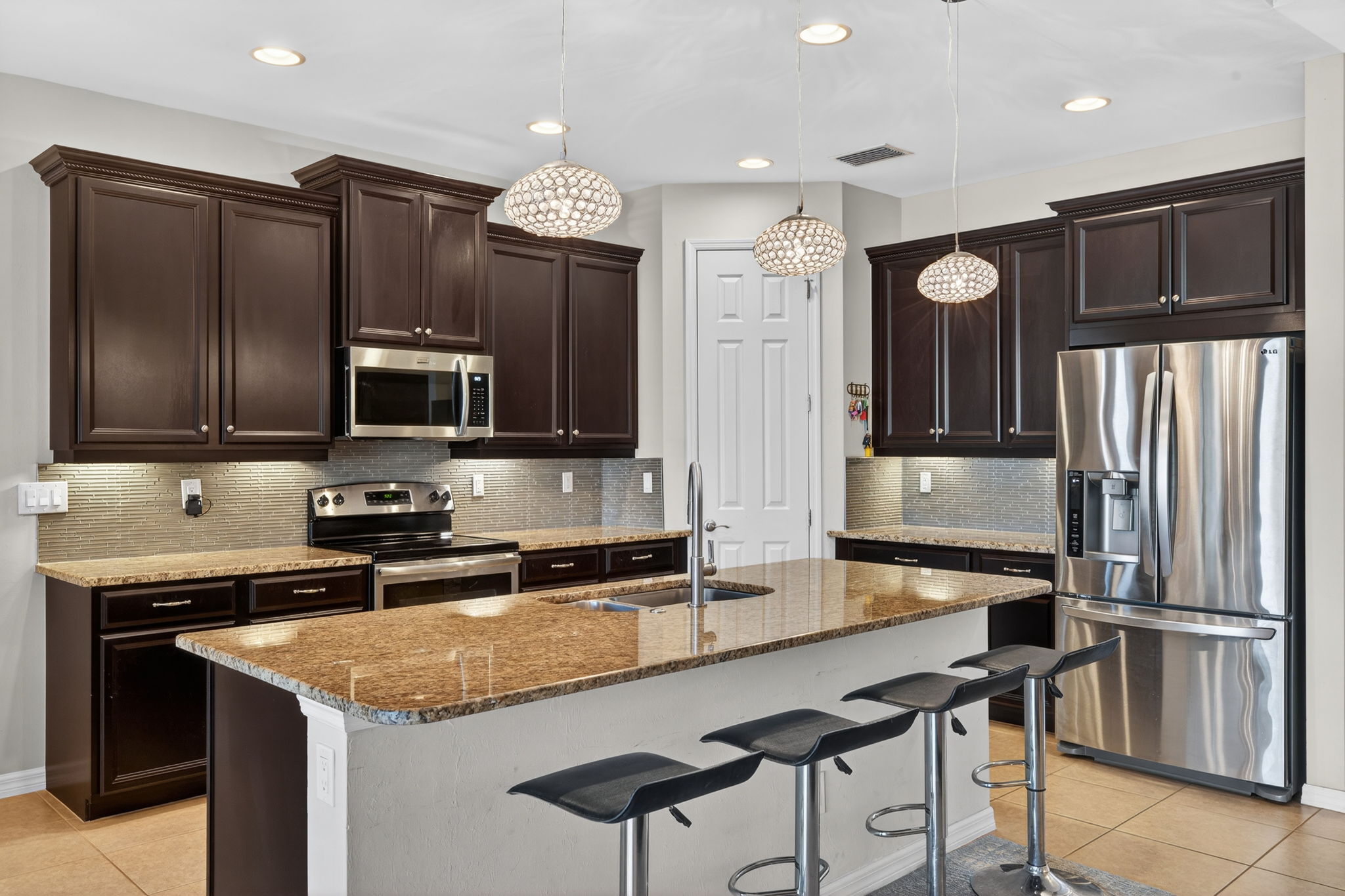 Breakfast Bar 2 of 2