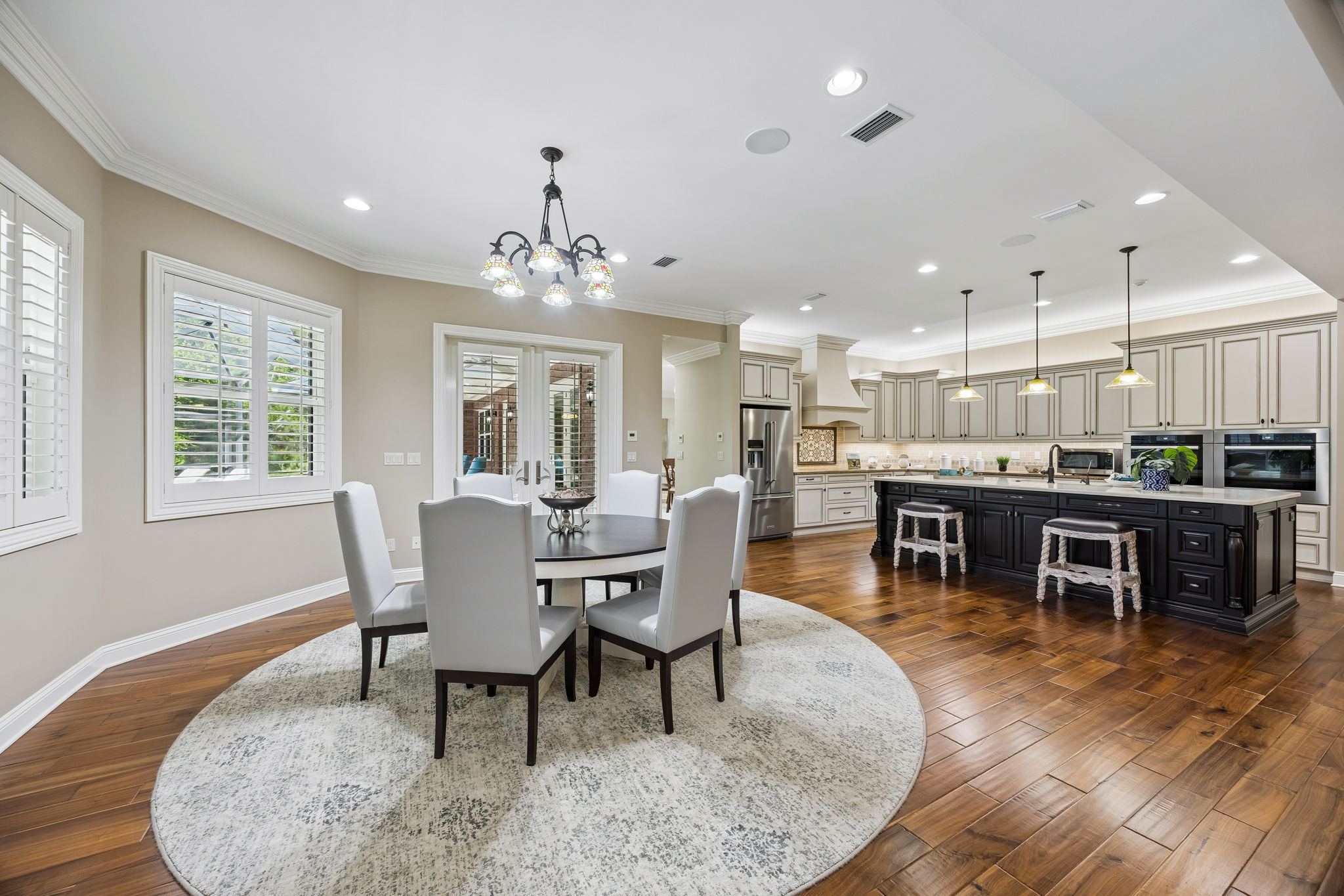 Casual Dining / Kitchen