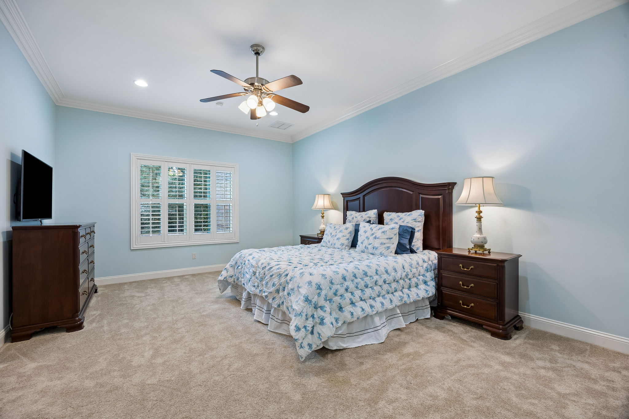 Bedroom 2 - First Floor
