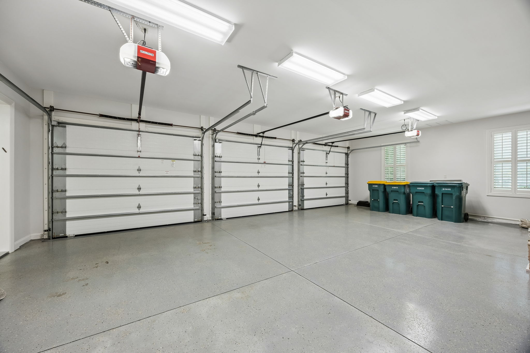 HVAC 3 Car Garage