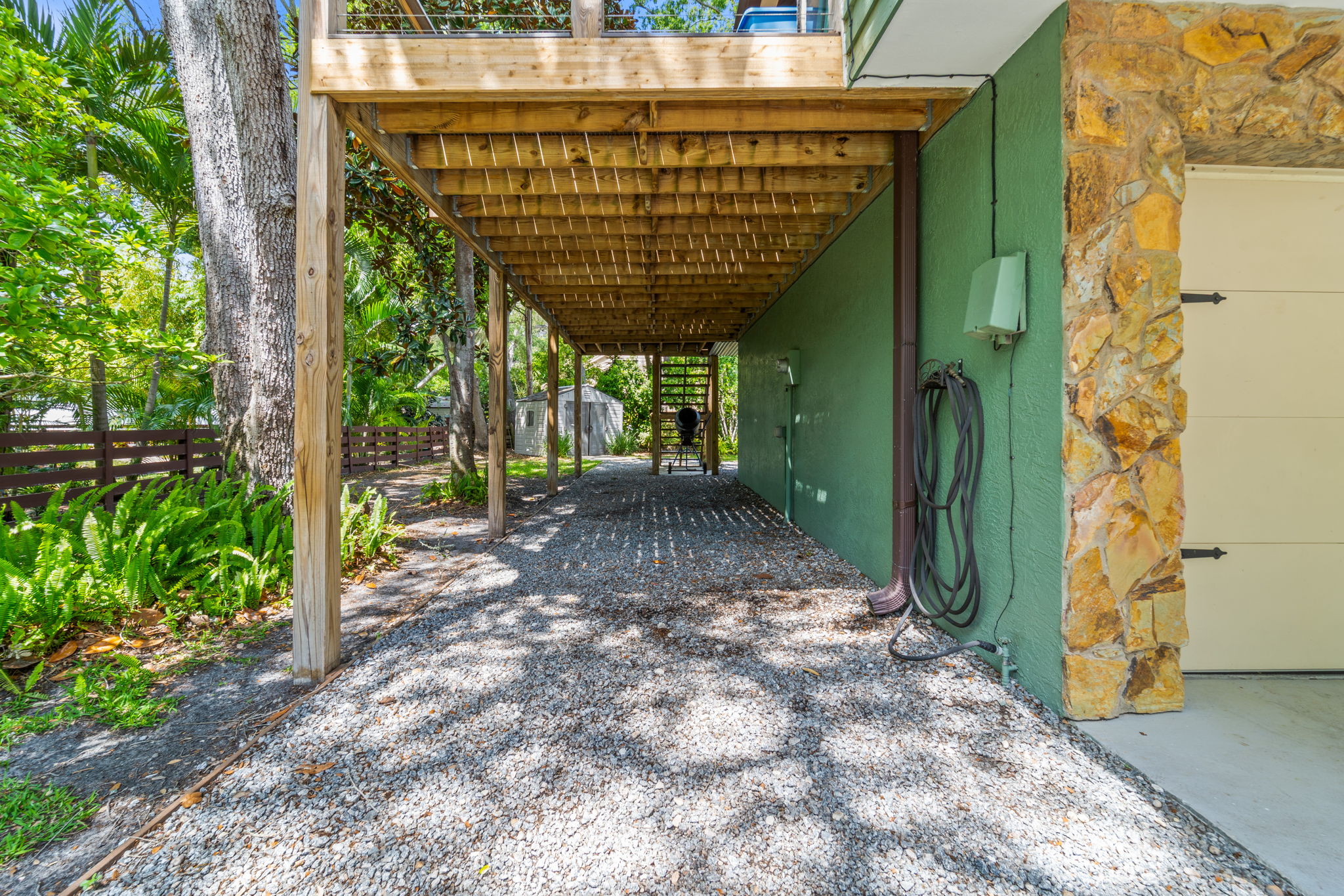 EXT 12869 Poinsettia Ave 191