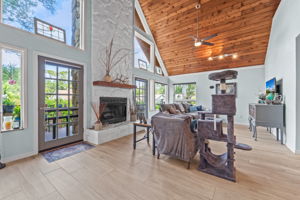 LR 12869 Poinsettia Ave 107