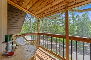 BALCONY 12869 Poinsettia Ave 047