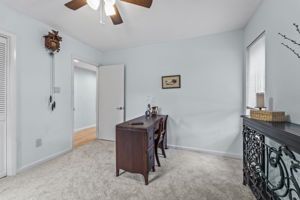 BED2 12869 Poinsettia Ave 080