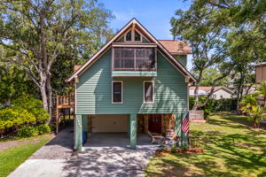 DRONE 12869 Poinsettia Ave 002