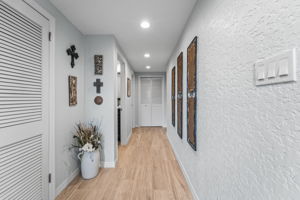 HALL 12869 Poinsettia Ave 071