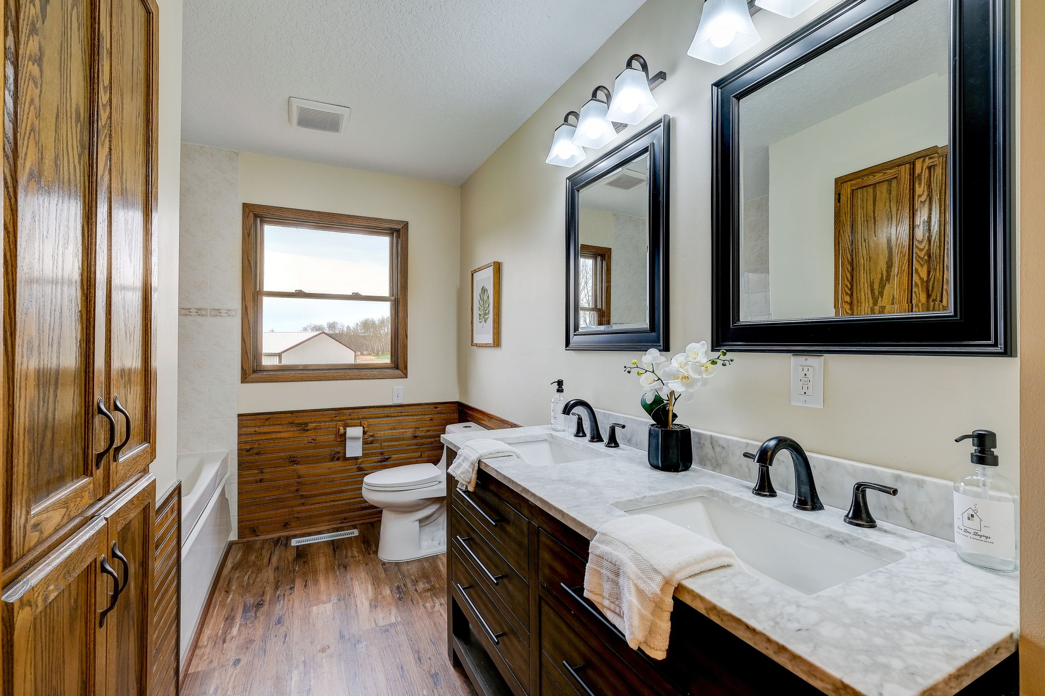 Upstairs Bathroom
