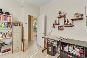 Bedroom/Office