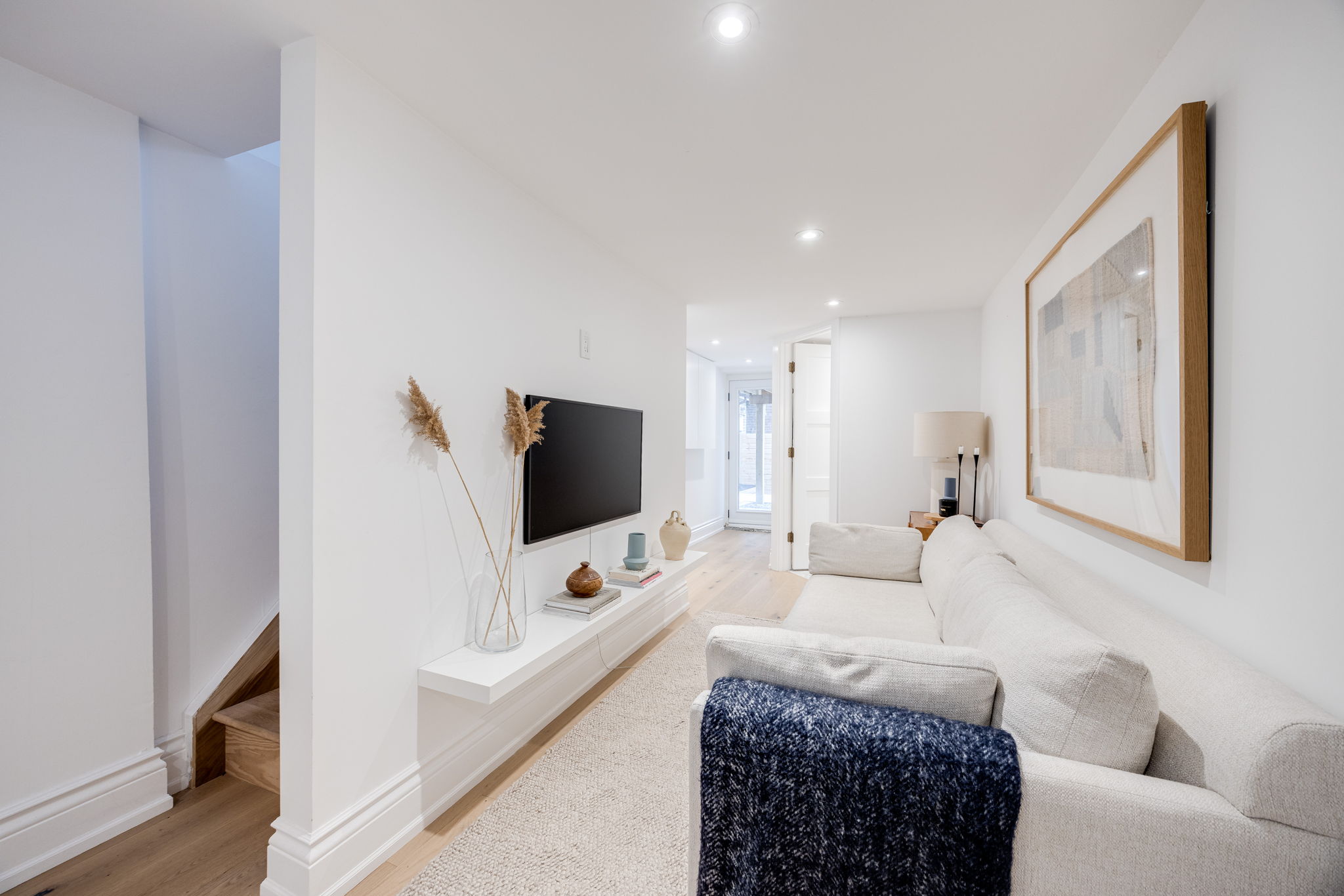 Toronto property showcase — delivered property photograph 19