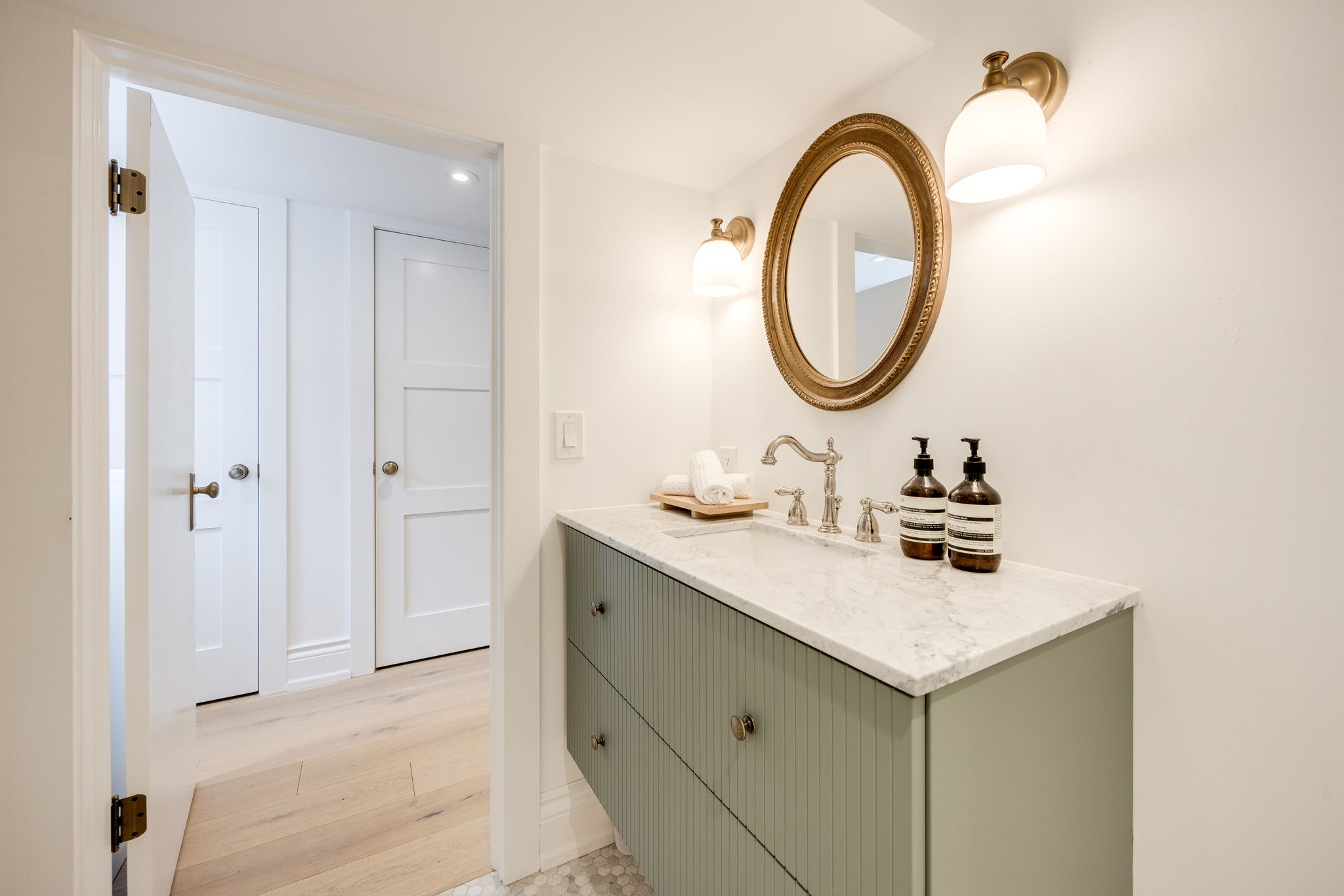 Toronto property showcase — delivered property photograph 27