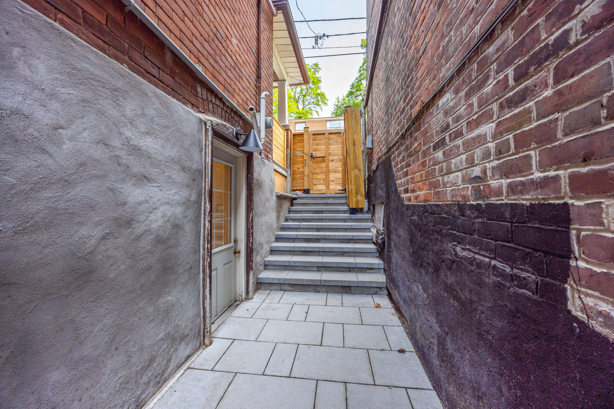 Toronto property showcase — delivered property photograph 50