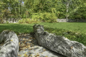  Photo 40
