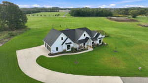  Photo 35