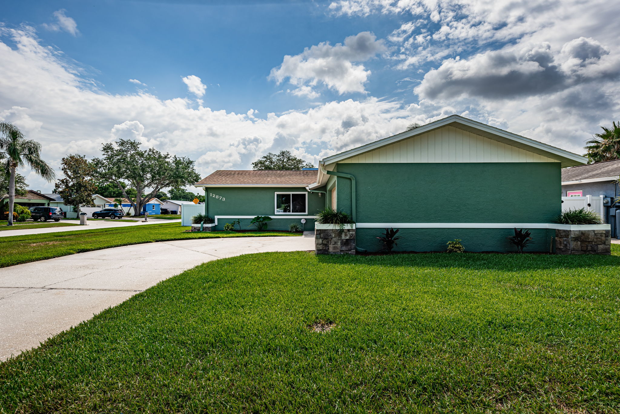 Front Exterior 4-2