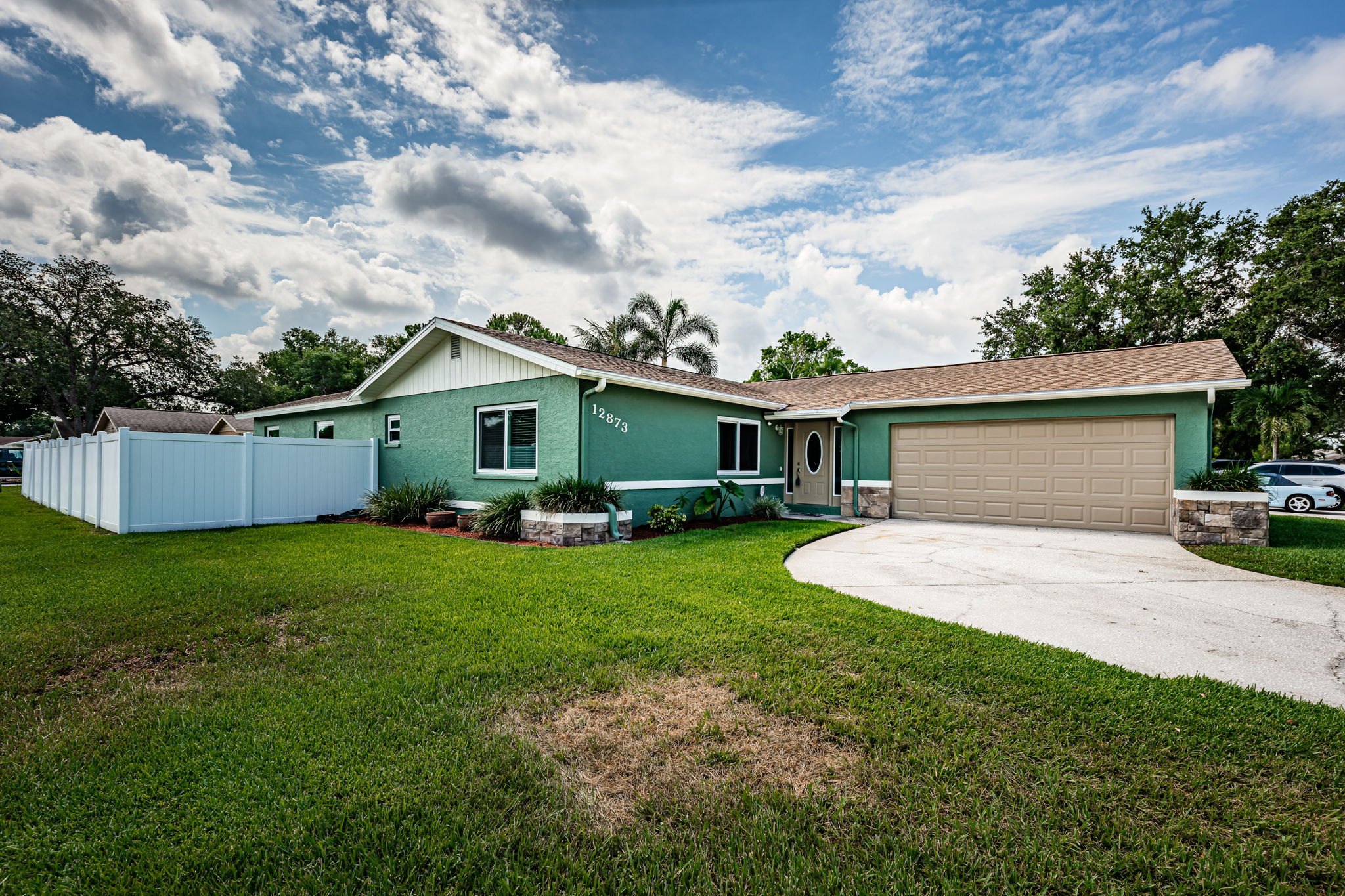 Front Exterior 3-2