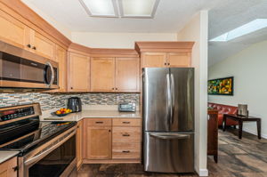 Kitchen 6