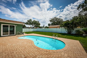 Pool 1